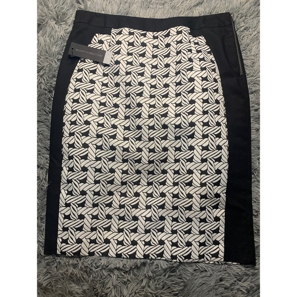 Black and white pencil skirt - Picture 1 of 2